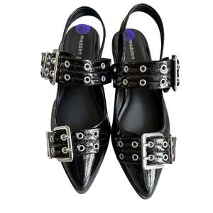 Madden Girl Vardan Buckle Flats Size 8.5 Faux Leather Goth Pointed Toe NEW